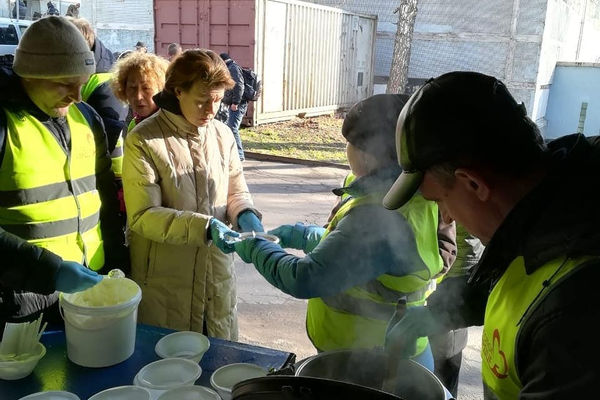 Акция «Золотое сердце» согревает тело и душу